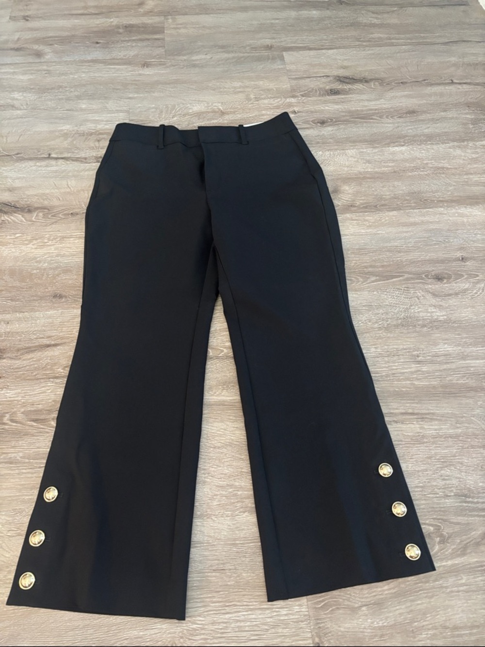 Chico’s  Black Wide-Leg Pants Gold Button chicos  0R fly front crop new size 4R